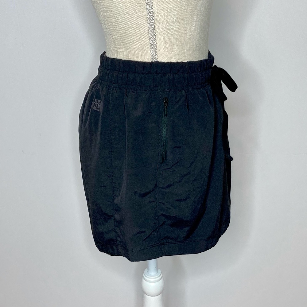 The North Face Class V Skort - Picture 6 of 14